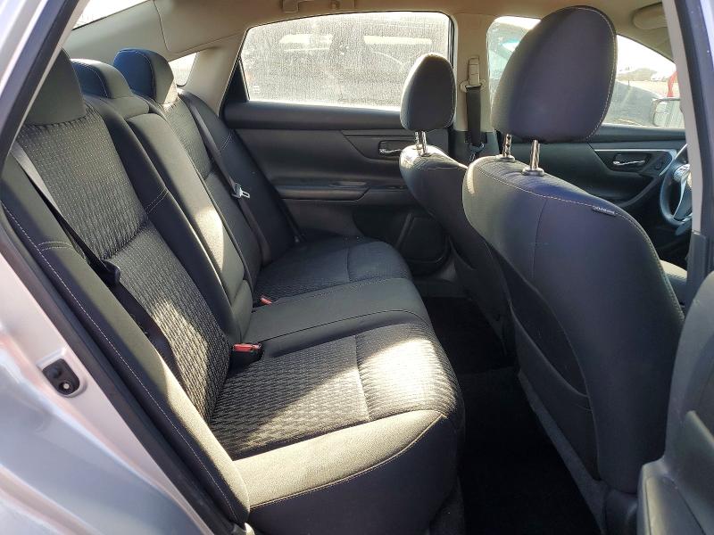 Продаж на аукціоні авто 2017 Nissan Altima, vin: 1N4AL3AP4HN304011, номер лоту: 64313146