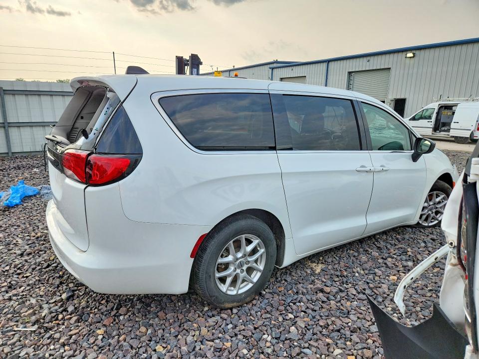 62391606 :رقم المزاد ، 2C4RC1CG6RR186319 vin ، 2024 Chrysler Voyager مزاد بيع