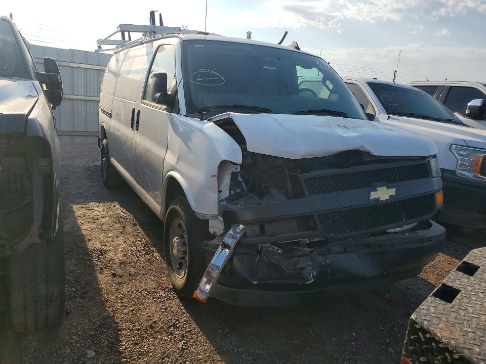 62533756 :رقم المزاد ، 1GCWGAFP3S1101188 vin ، 2025 Chevrolet Express G2500 مزاد بيع