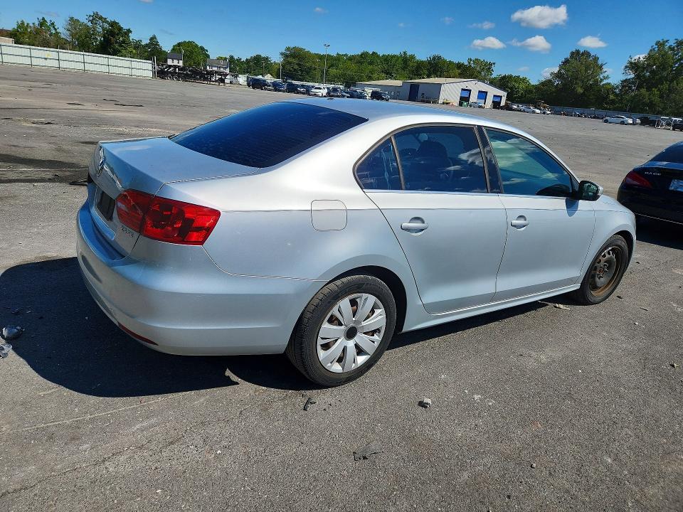 Продажа на аукционе авто 2013 Volkswagen Jetta, vin: 3VWDP7AJ4DM217144, номер лота: 66430626