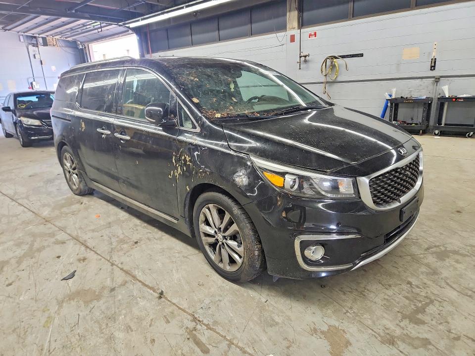 66199976 :رقم المزاد ، KNDME5C17H6278973 vin ، 2017 Kia Sedona مزاد بيع
