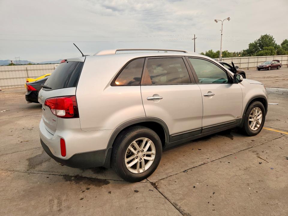 Продажа на аукционе авто 2015 Kia Sorento, vin: 5XYKTDA71FG550670, номер лота: 63363546