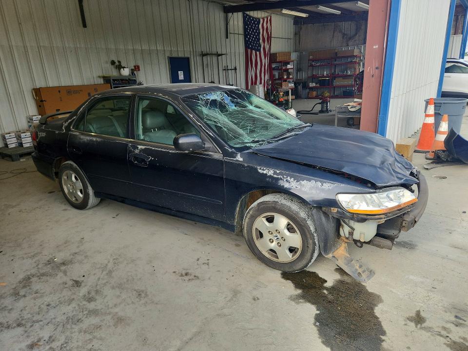 Продаж на аукціоні авто 2002 Honda Accord, vin: 1HGCG16532A014426, номер лоту: 65683976