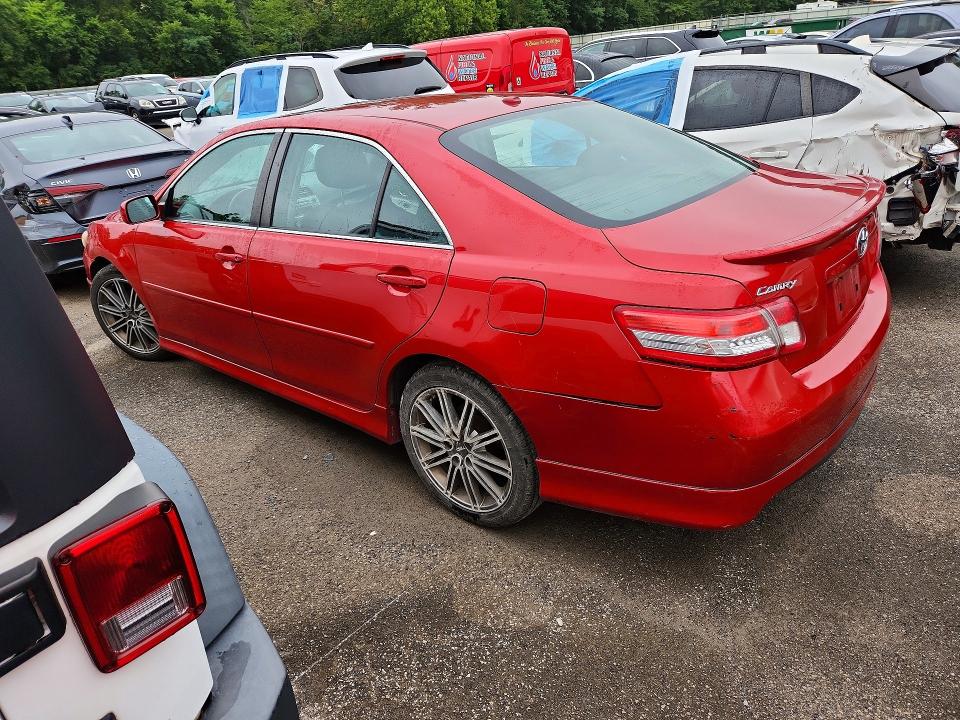 2011 Toyota Camry მანქანა იყიდება აუქციონზე, vin: 4T1BF3EK1BU672644, აუქციონის ნომერი: 64963166