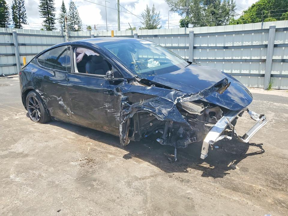 Aukcja sprzedaży 2024 Tesla Model Y, vin: 7SAYGDED4RF202522, numer aukcji: 64749696