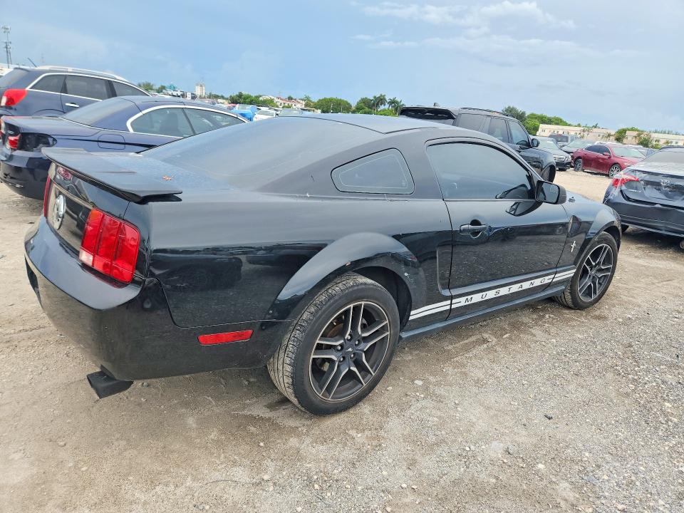 Auction sale of the 2008 Ford Mustang, vin: 1ZVHT80N085147189, lot number: 63877556