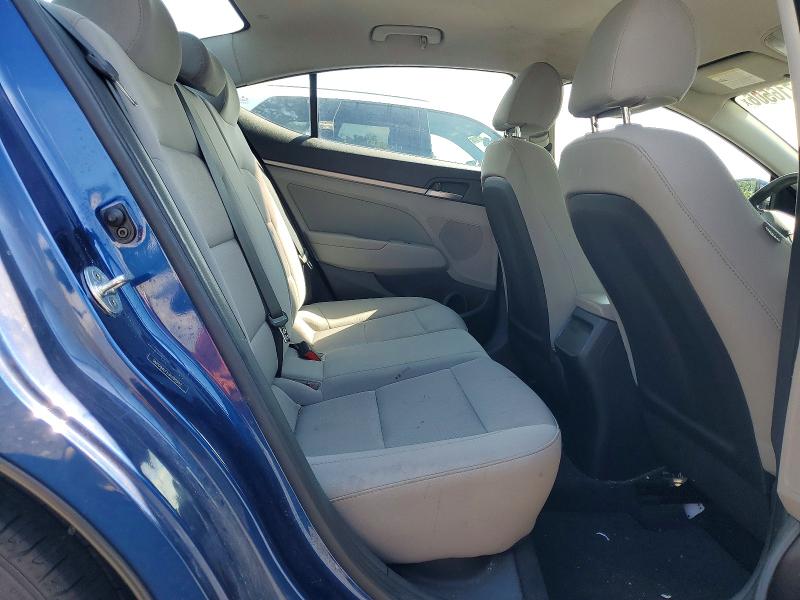 66716506 :رقم المزاد ، 5NPD84LF5JH280942 vin ، 2018 Hyundai Elantra مزاد بيع