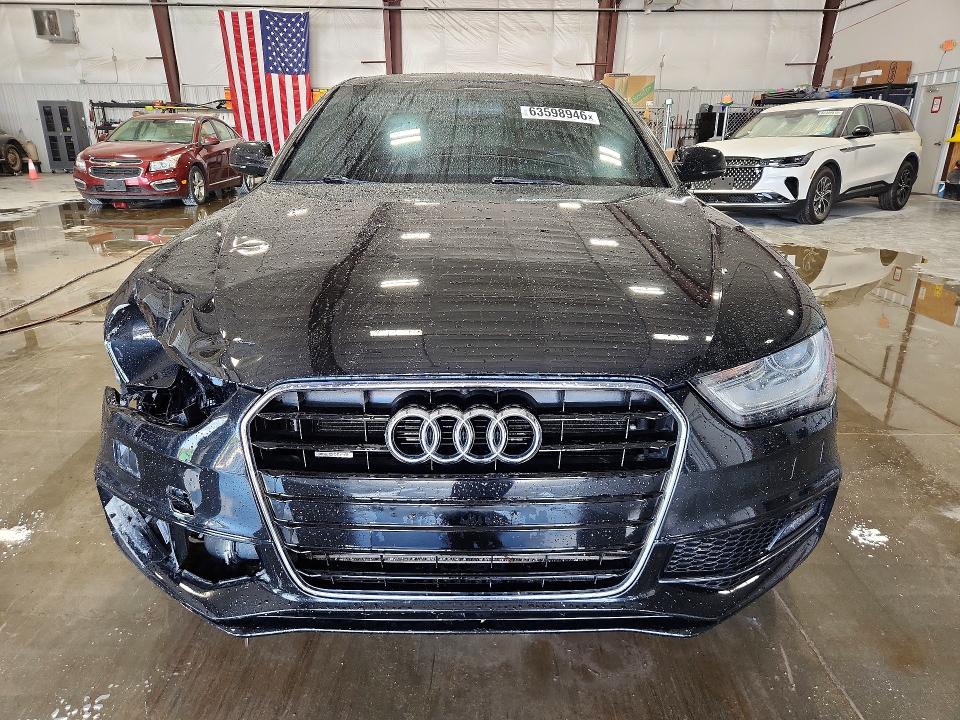 63598946 :رقم المزاد ، WAUFFAFL4GN006216 vin ، 2016 Audi A4 مزاد بيع