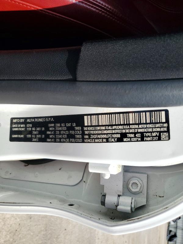 Продаж на аукціоні авто 2018 Alfa Romeo Stelvio, vin: ZASFAKNN6J7C10688, номер лоту: 64678216