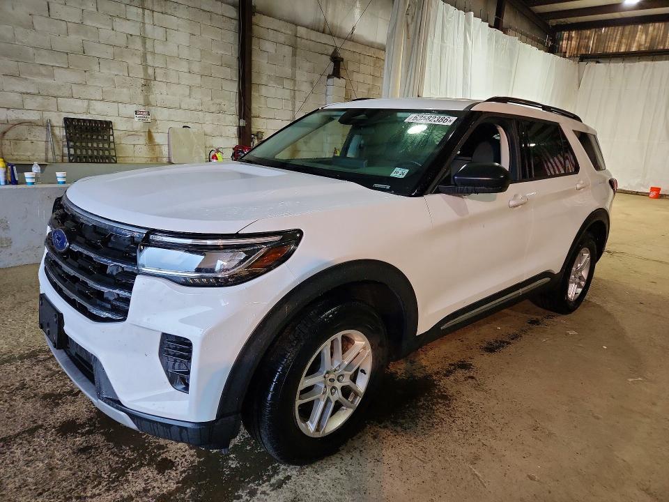 Auction sale of the 2025 Ford Explorer, vin: 1FMUK8DH1SGB35522, lot number: 63582386