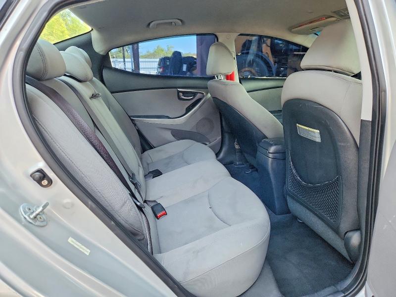 2013 Hyundai Elantra მანქანა იყიდება აუქციონზე, vin: KMHDH4AE2DU497588, აუქციონის ნომერი: 64476176