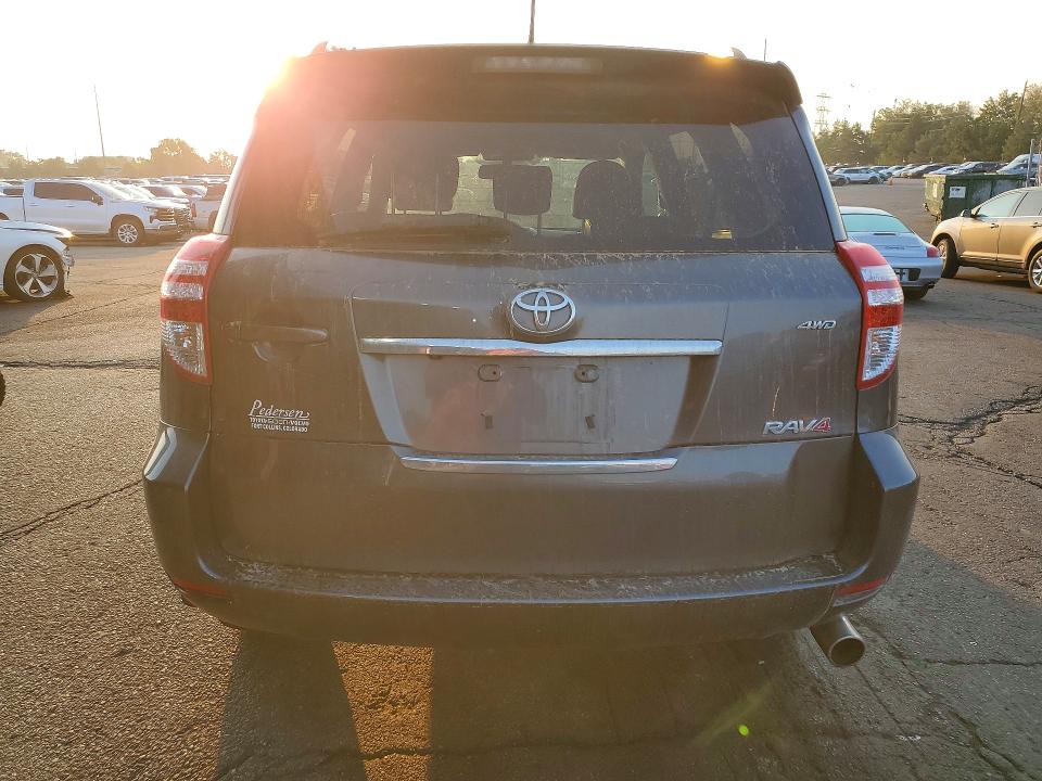 Продажа на аукционе авто 2011 Toyota Rav4, vin: JTMRK4DV8B5102599, номер лота: 64115726