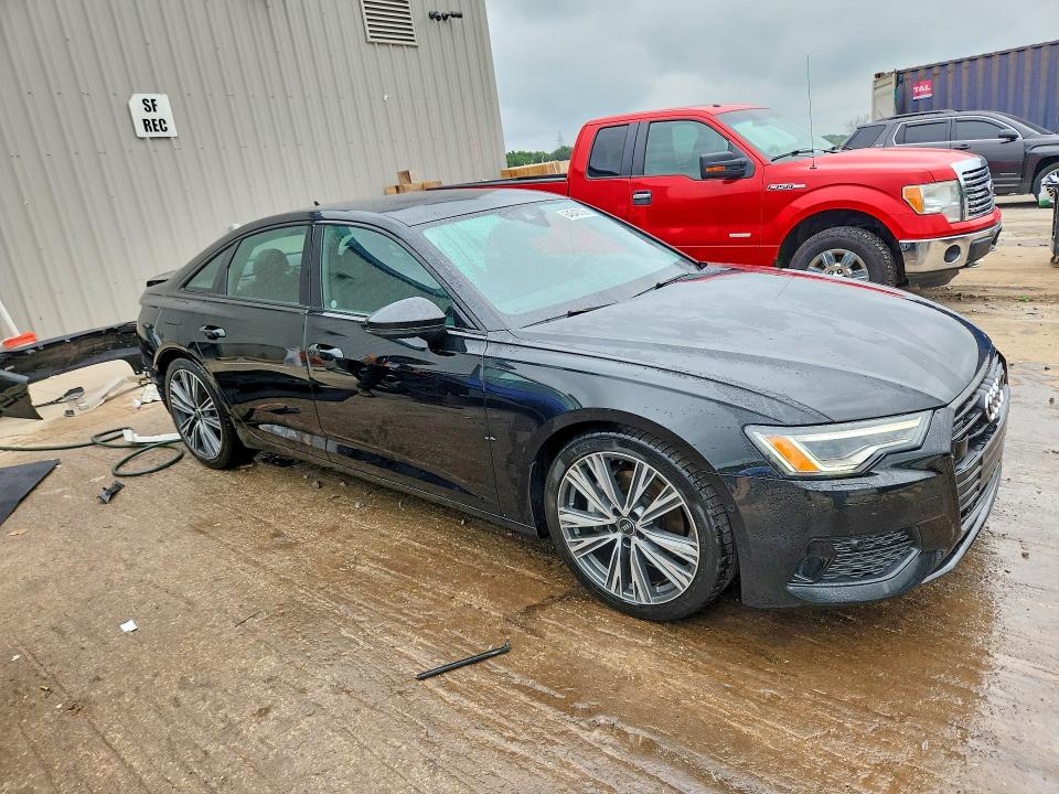 Продажа на аукционе авто 2021 Audi A6, vin: WAUE8AF21MN028604, номер лота: 64549736