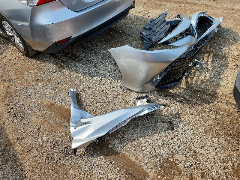 64756776 :رقم المزاد ، 4T1B31HKXKU514893 vin ، 2019 Toyota Camry مزاد بيع