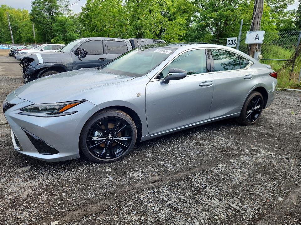 2025 Lexus Es 350 მანქანა იყიდება აუქციონზე, vin: 58ADZ1B10SU185587, აუქციონის ნომერი: 64542656