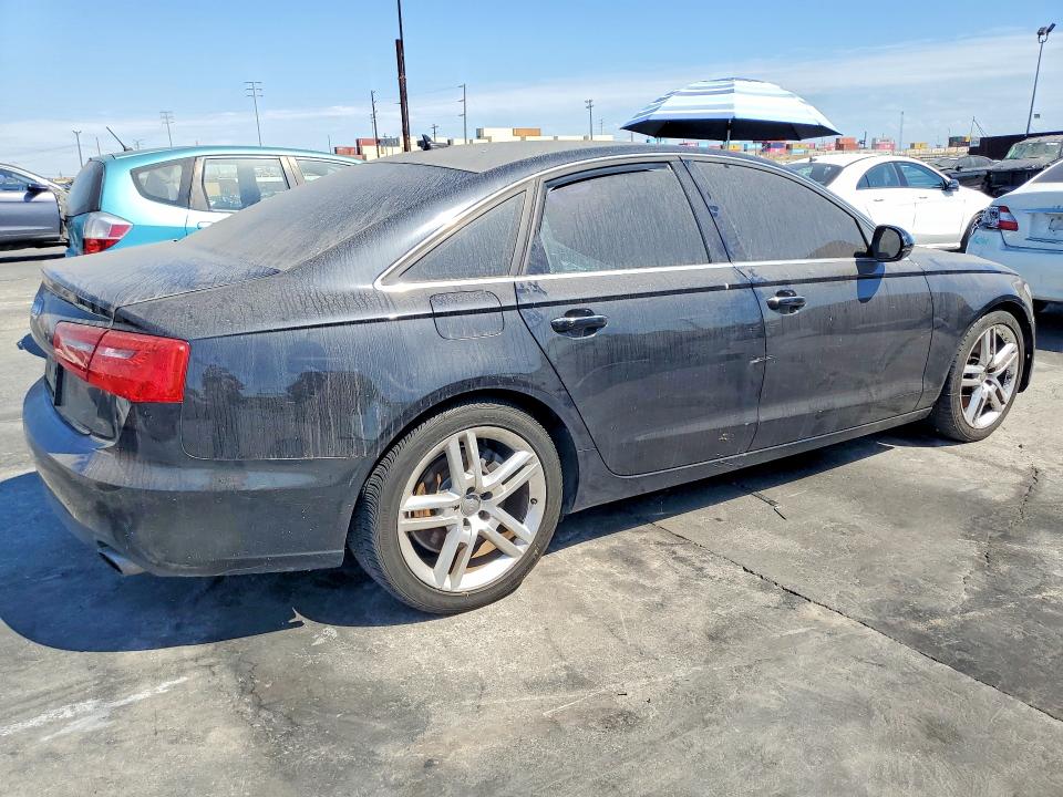 Продажа на аукционе авто 2014 Audi A6, vin: WAUGFAFC4EN061833, номер лота: 66501366