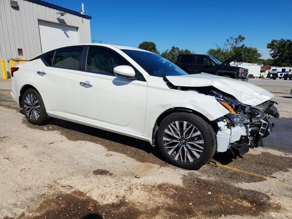 2024 Nissan Altima მანქანა იყიდება აუქციონზე, vin: 1N4BL4DV0RN427245, აუქციონის ნომერი: 64816976