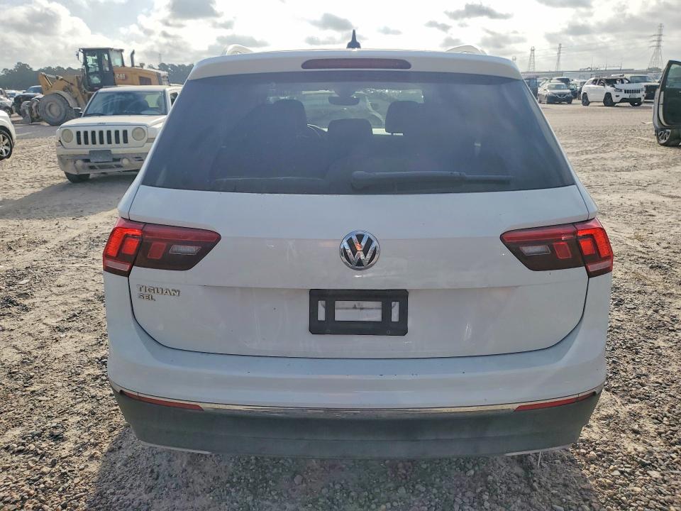 Продаж на аукціоні авто 2021 Volkswagen Tiguan, vin: 3VV3B7AX8MM137543, номер лоту: 66138576