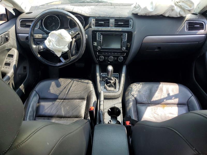 64929996 :رقم المزاد ، 3VWL17AJ8HM407385 vin ، 2017 Volkswagen Jetta مزاد بيع
