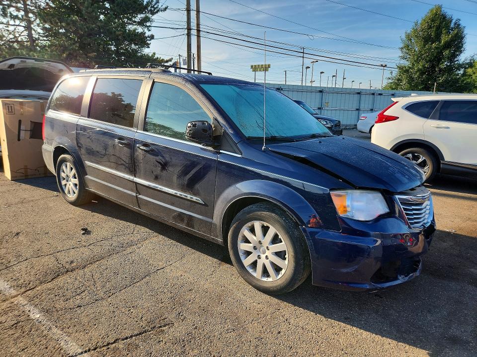 66454646 :رقم المزاد ، 2C4RC1BGXCR330883 vin ، 2012 Chrysler Town & Country مزاد بيع