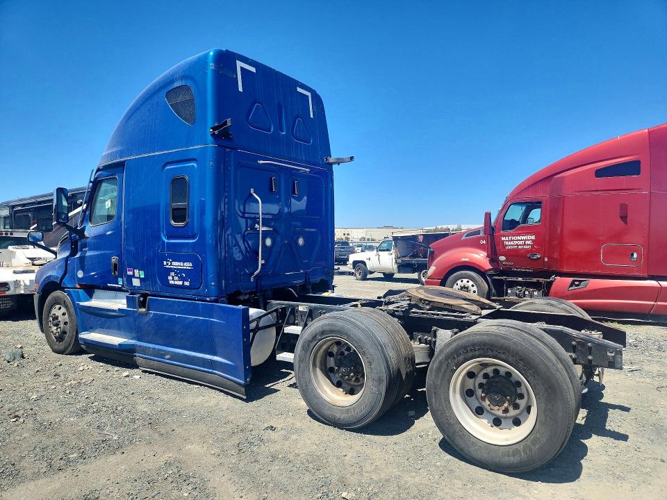 2022 Freightliner Cascadia 126 მანქანა იყიდება აუქციონზე, vin: 3AKJHHDR0NSMF6583, აუქციონის ნომერი: 65714926