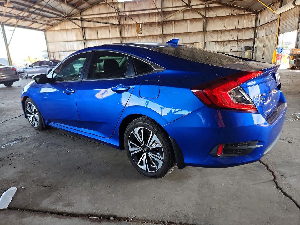 65203016 :رقم المزاد ، JHMFC1F38JX035353 vin ، 2018 Honda Civic مزاد بيع