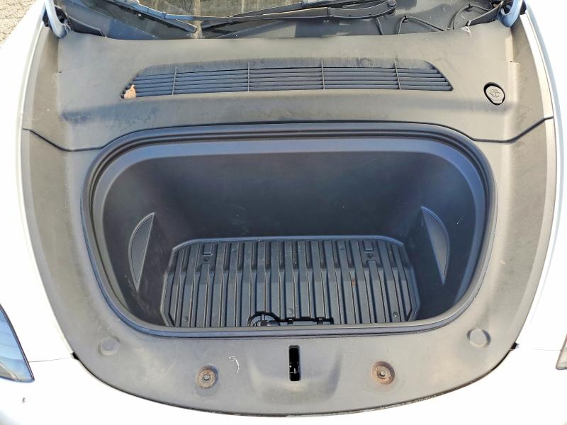 Продажа на аукционе авто 2023 Tesla Model Y, vin: 7SAYGDEE5PF738370, номер лота: 64132506