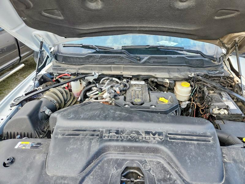 67693306 :رقم المزاد ، 3C63RRJL3SG520151 vin ، 2025 Ram 3500 مزاد بيع