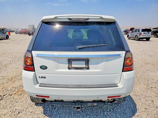 63882106 :رقم المزاد ، SALFR2BG4DH330892 vin ، 2013 Land Rover Lr2 مزاد بيع