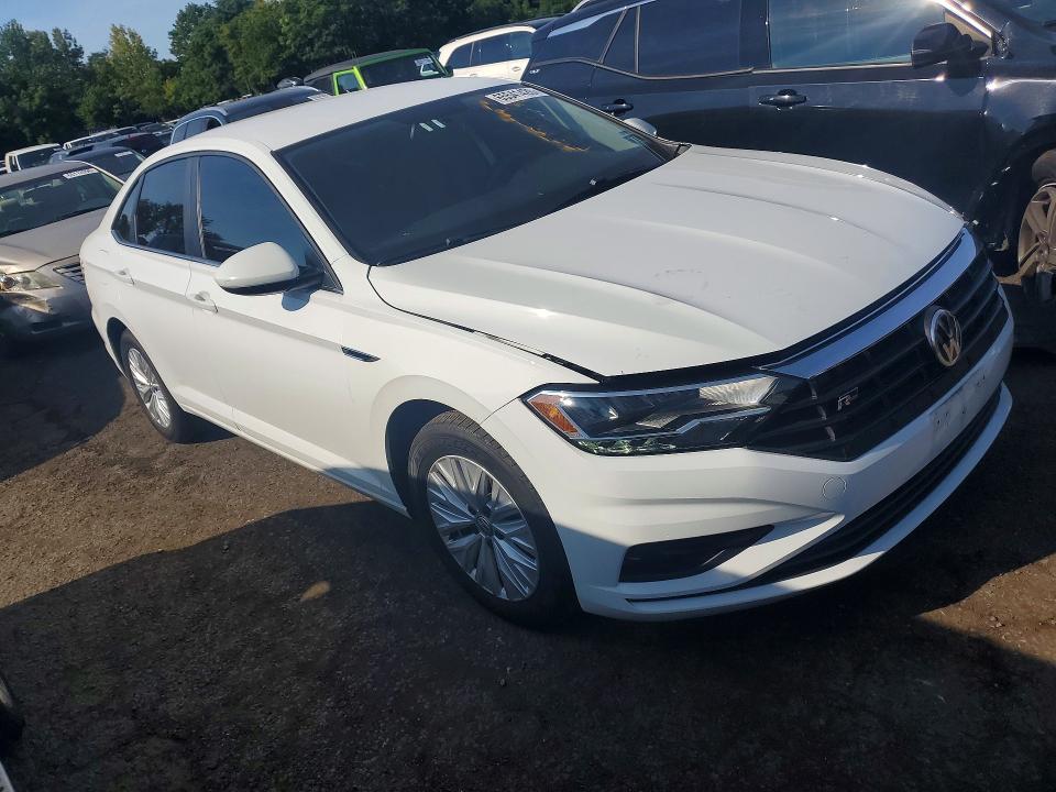 65541426 :رقم المزاد ، 3VWC57BU0KM060025 vin ، 2019 Volkswagen Jetta مزاد بيع