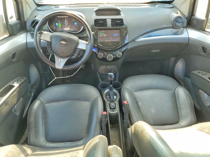 63656496 :رقم المزاد ، KL8CL6S04FC710622 vin ، 2015 Chevrolet Spark Ev مزاد بيع