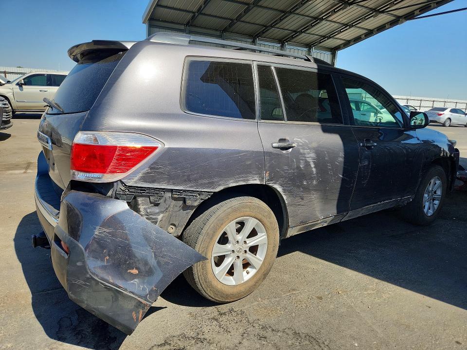 Продажа на аукционе авто 2011 Toyota Highlander, vin: 5TDZK3EH0BS033677, номер лота: 63598436