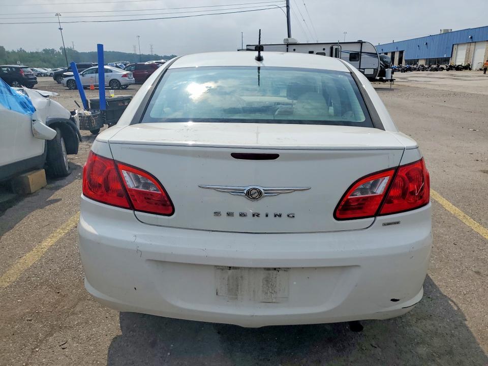64942666 :رقم المزاد ، 1C3CC5FB0AN174024 vin ، 2010 Chrysler Sebring مزاد بيع