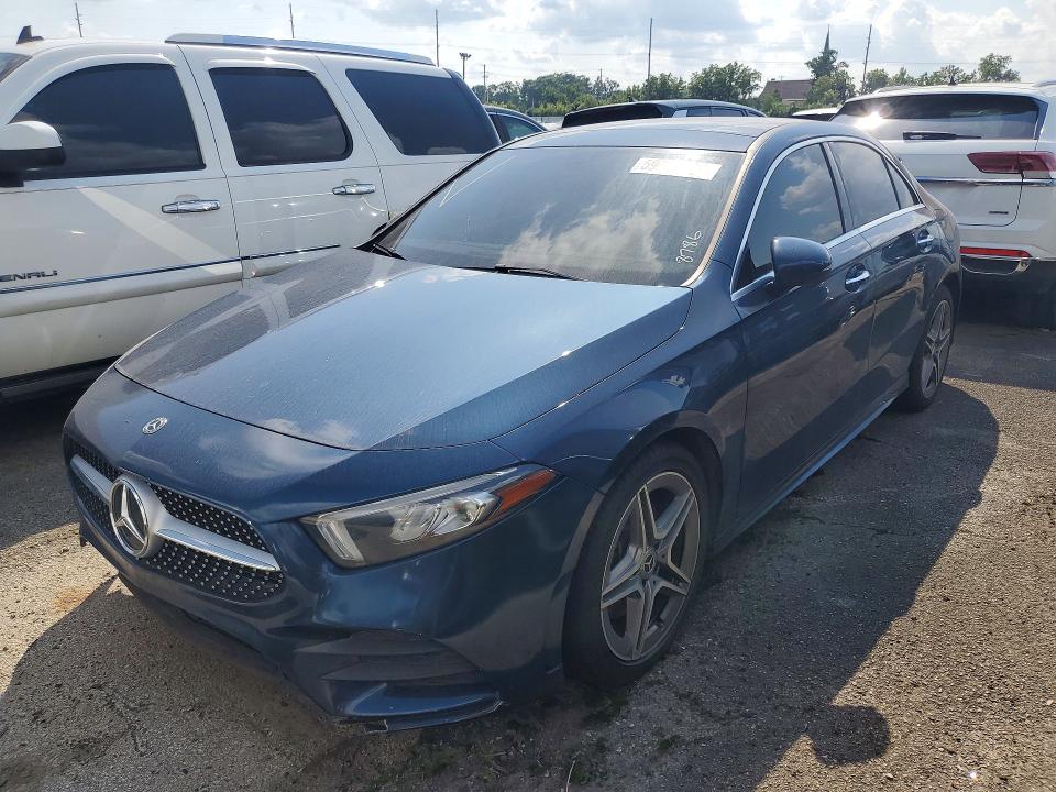 59098786 :رقم المزاد ، W1K3G4EB6LJ218412 vin ، 2020 Mercedes-benz A مزاد بيع