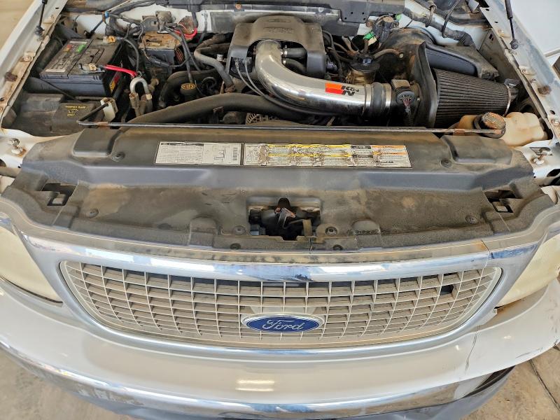 2000 Ford Expedition მანქანა იყიდება აუქციონზე, vin: 1FMRU1668YLA54231, აუქციონის ნომერი: 65376886