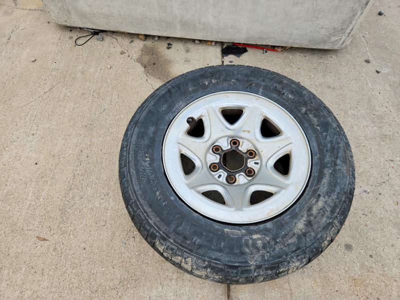 2016 Chevrolet Silverado მანქანა იყიდება აუქციონზე, vin: 1GCRCNEH1GZ238987, აუქციონის ნომერი: 65109366