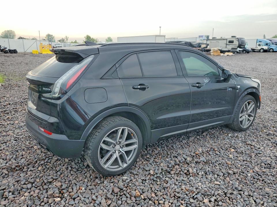 61186076 :رقم المزاد ، 1GYFZFR45KF100419 vin ، 2019 Cadillac Xt4 مزاد بيع