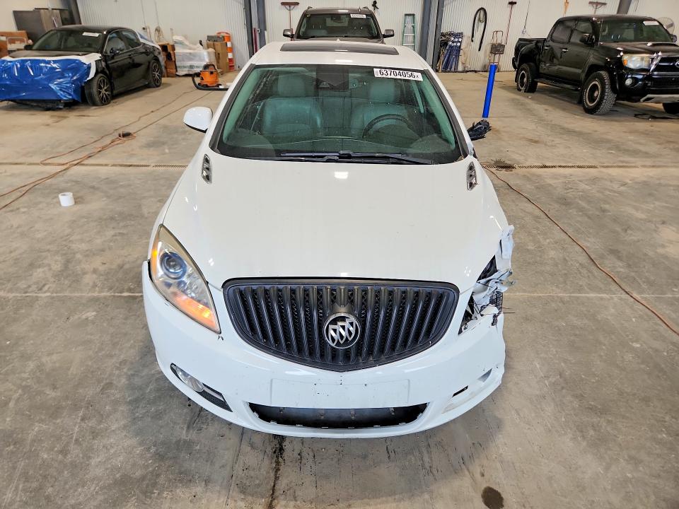 63704056 :رقم المزاد ، 1G4PR5SK9F4198431 vin ، 2015 Buick Verano مزاد بيع