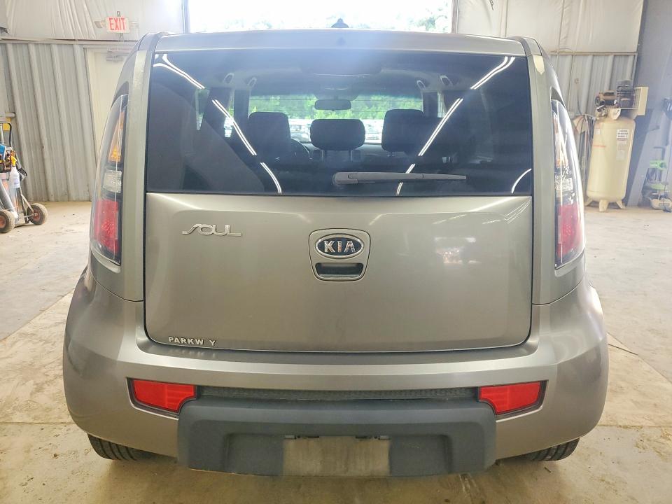 63834816 :رقم المزاد ، KNDJT2A29A7155887 vin ، 2010 Kia Soul مزاد بيع