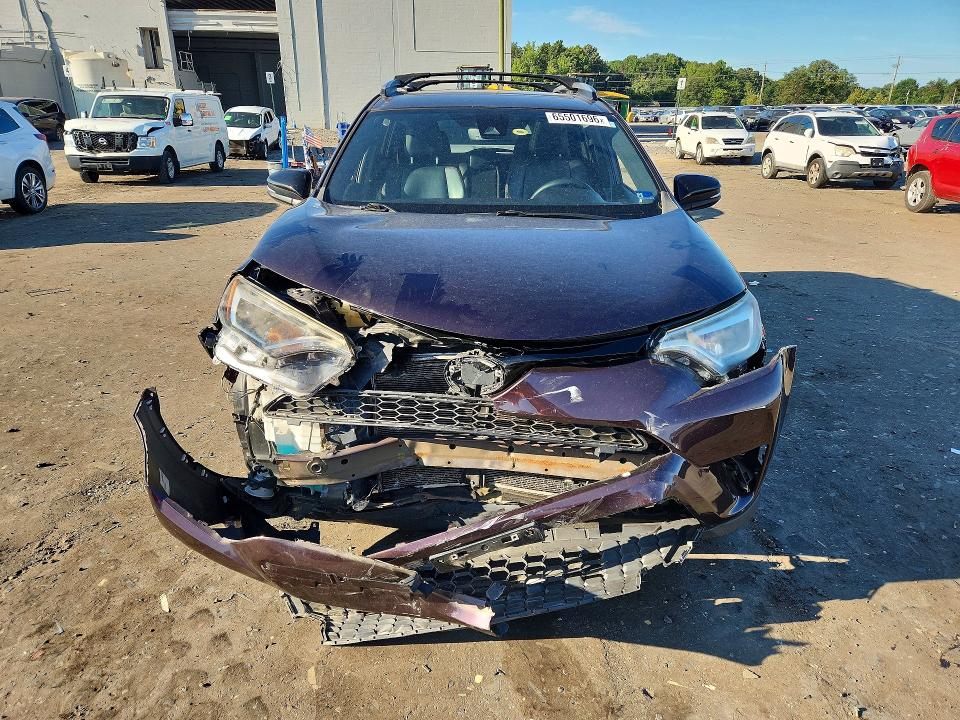 65501696 :رقم المزاد ، 2T3JFREV5HW666712 vin ، 2017 Toyota Rav4 مزاد بيع