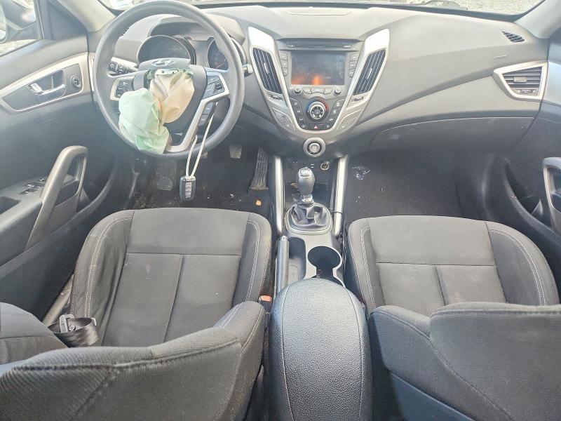 66168246 :رقم المزاد ، KMHTC6AD7HU630613 vin ، 2017 Hyundai Veloster مزاد بيع