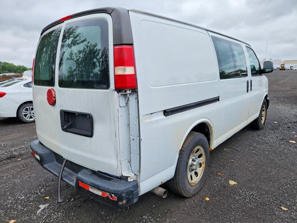 Продажа на аукционе авто 2013 Chevrolet Express G1500, vin: 1GCSGAFXXD1162555, номер лота: 65150136