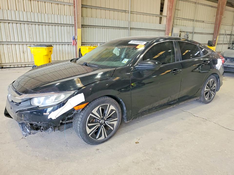 66480866 :رقم المزاد ، 19XFC1F35HE004377 vin ، 2017 Honda Civic مزاد بيع