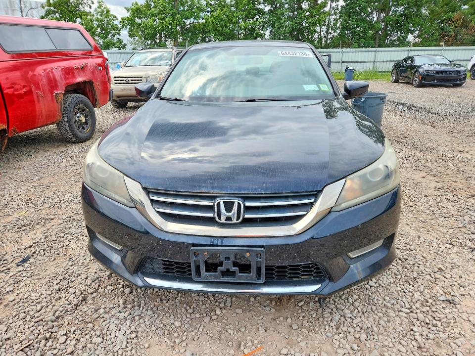 2013 Honda Accord მანქანა იყიდება აუქციონზე, vin: 1HGCR2F55DA008551, აუქციონის ნომერი: 64432136