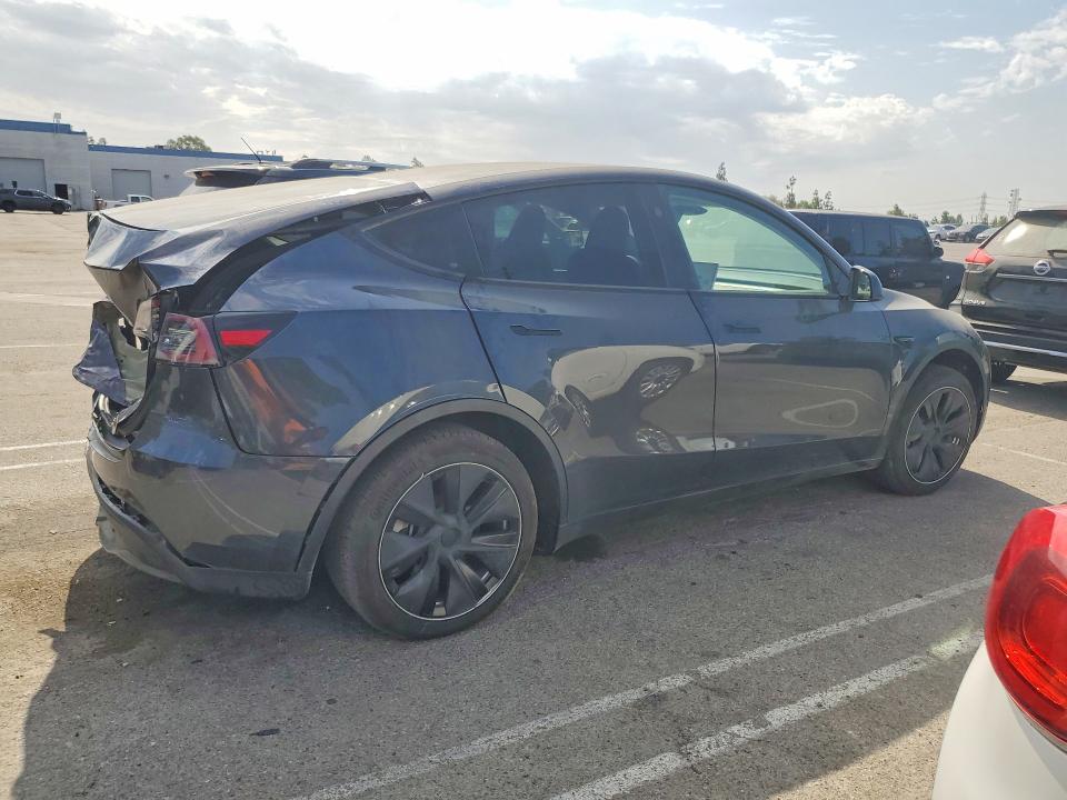 Aukcja sprzedaży 2025 Tesla Model Y, vin: 7SAYGDEE1SF281758, numer aukcji: 64364036