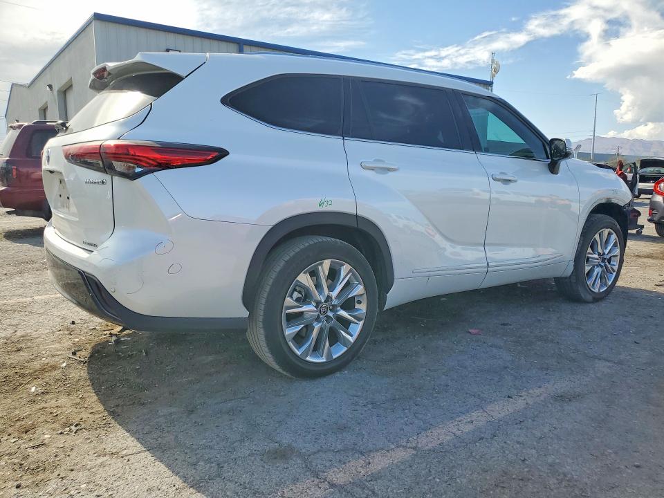 2023 Toyota Highlander Hybrid მანქანა იყიდება აუქციონზე, vin: 5TDYARAH4PS522887, აუქციონის ნომერი: 64062776
