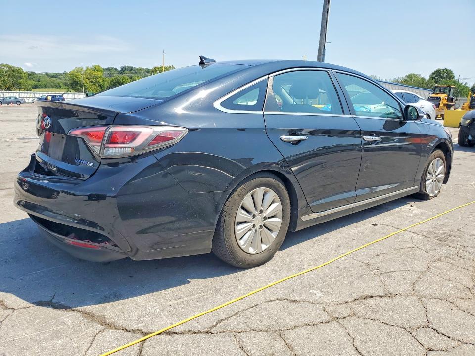 Продажа на аукционе авто 2017 Hyundai Sonata Hybrid, vin: KMHE24L17HA044090, номер лота: 65849816