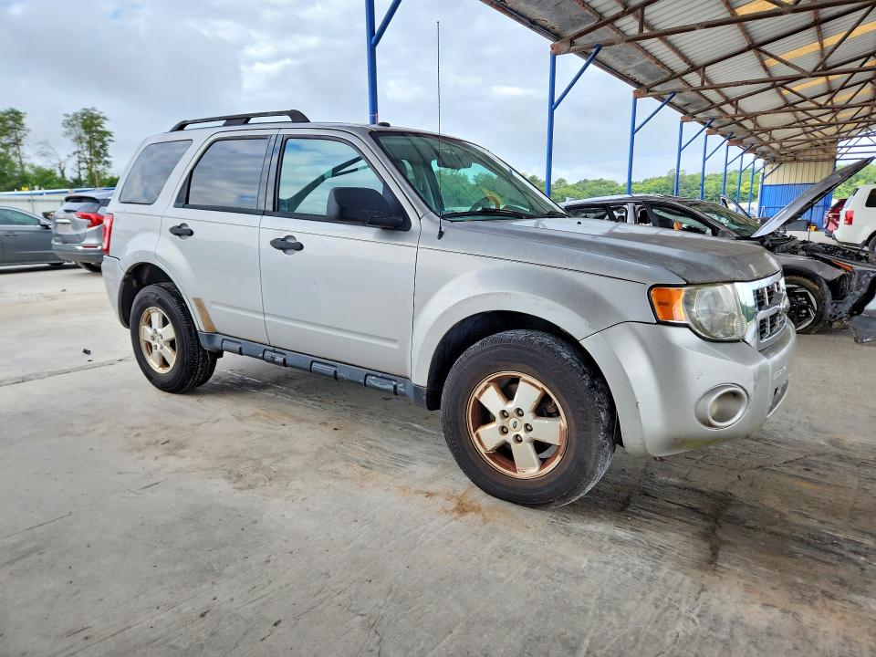 2012 Ford Escape მანქანა იყიდება აუქციონზე, vin: 1FMCU0D75CKA71059, აუქციონის ნომერი: 63427306