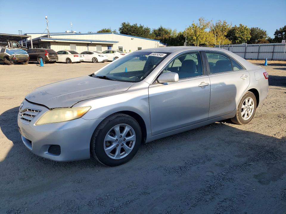 Aukcja sprzedaży 2011 Toyota Camry, vin: 4T1BF3EK7BU624422, numer aukcji: 64624546