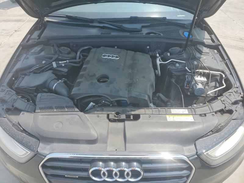 63640716 :رقم المزاد ، WAUFFAFL6GN010817 vin ، 2016 Audi A4 مزاد بيع